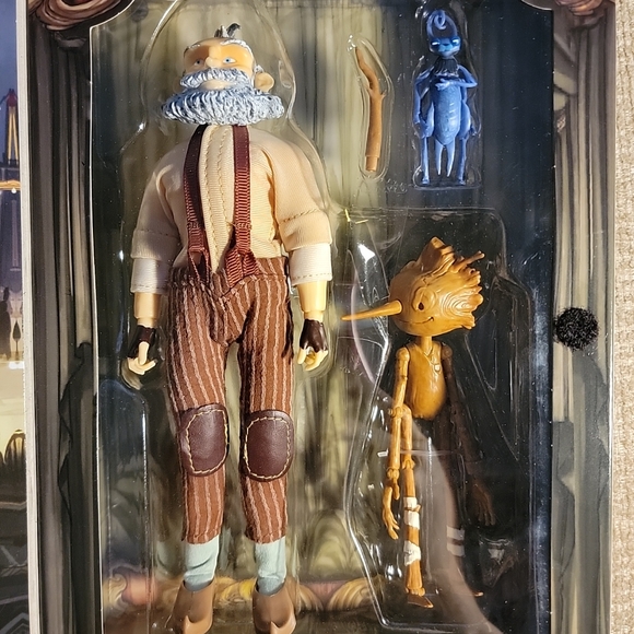 Mego Pinocchio Gepetto from Netflix - Picture 2 of 2